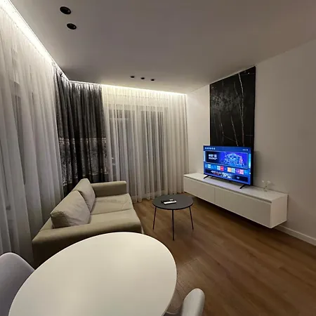 Escape Luxury 3 Apartment